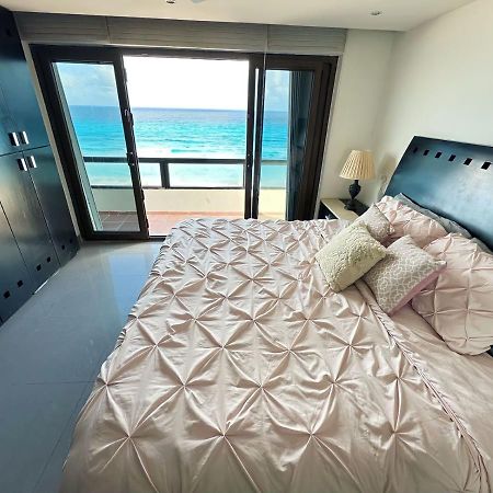 Amazing Beachfront Apartment Cancun Exterior photo
