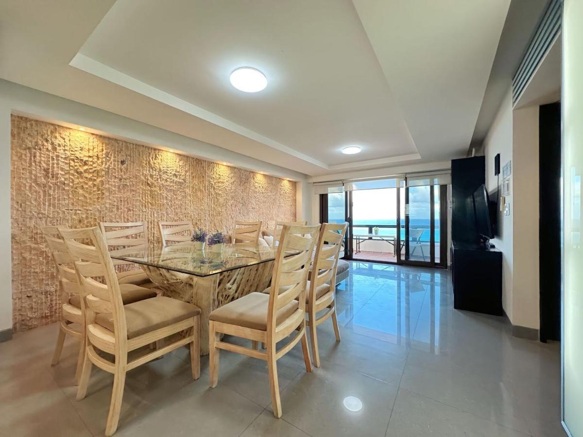 Amazing Beachfront Apartment Cancun Exterior photo